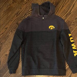 Colosseum Iowa Hawkeyes Kids Hoodie